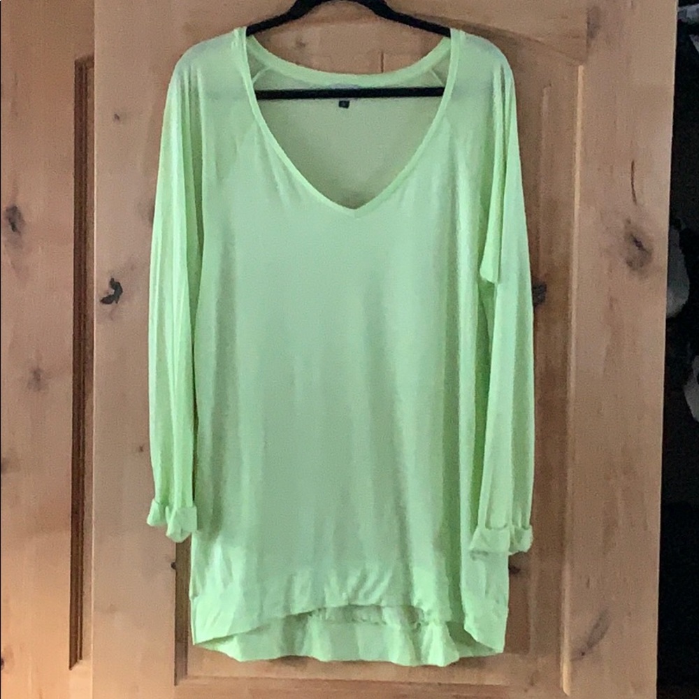 Light weight top Sz Large